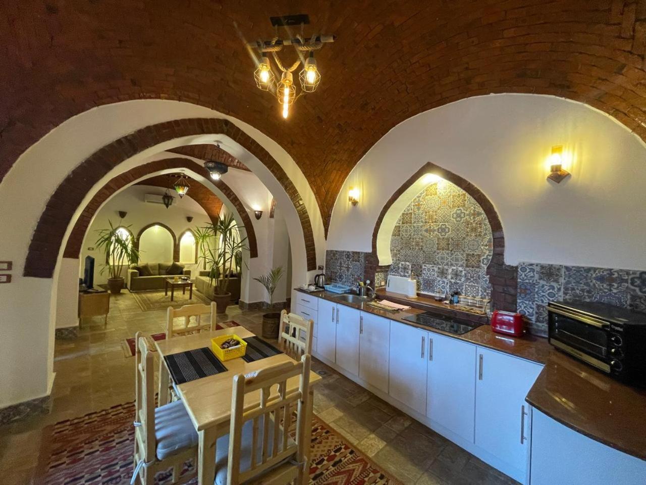 Villa Kemet Jazirat al Awwamiyah ภายนอก รูปภาพ
